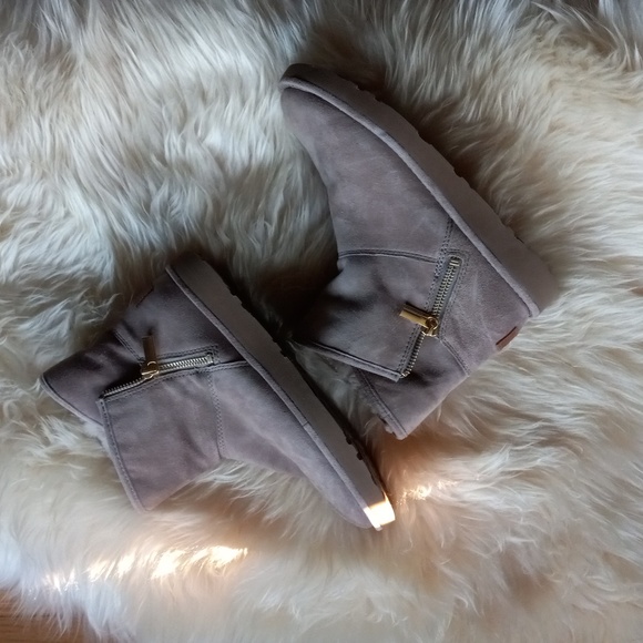 Kip Luxe UGG Boots sz 6 - Picture 2 of 8